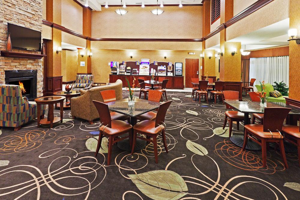Holiday Inn Express & Suites Poteau By Ihg Εξωτερικό φωτογραφία